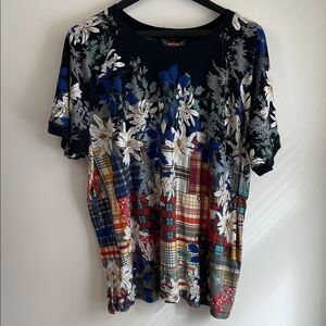 Johnny Was Ona Raglan Short Sleeve T-shirt with Multicolor Floral Plaid XL